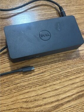 Dell Black universal dock